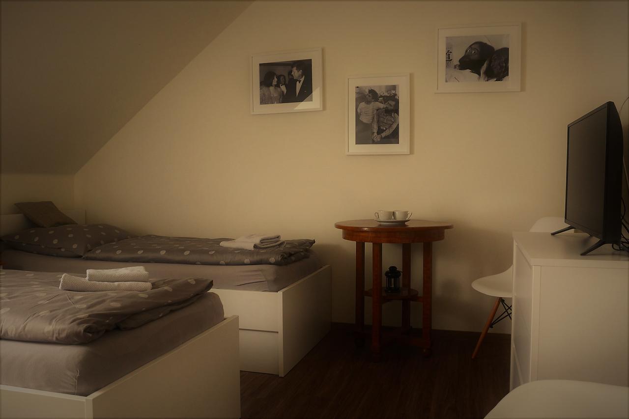 Penzion A Relax Centrum Andelka Hanušovice Buitenkant foto